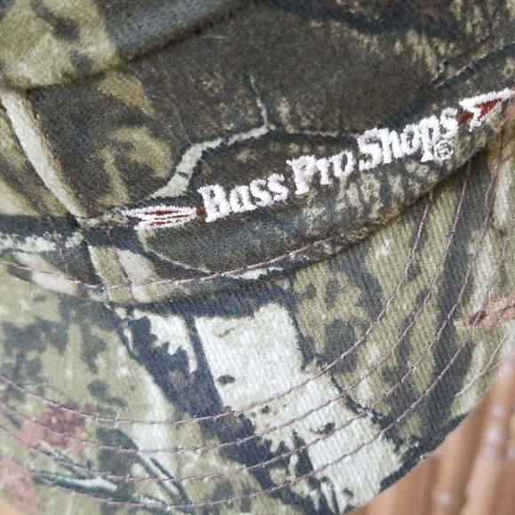 Bass Pro Shop hat - Picture 2 of 5